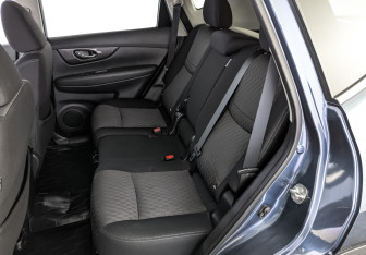 Подержанный автомобиль Nissan X-Trail 2018 года (18 фото)