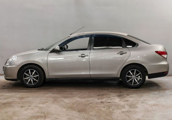 Подержанный автомобиль Nissan Almera Sedan 2014 года (8 фото)