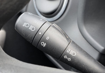 Подержанный автомобиль Renault Logan Sedan 2016 года (16 фото)