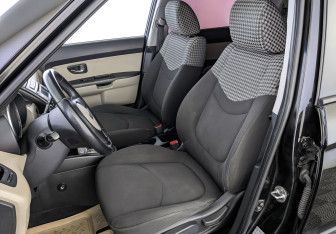 Подержанный автомобиль Kia Soul 2012 года (20 фото)