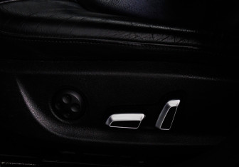 Подержанный автомобиль Audi A6 Sedan 2015 года (17 фото)