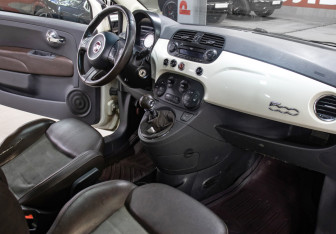 Подержанный автомобиль Fiat 500 Hatchback 2008 года (11 фото)