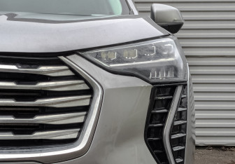 Подержанный автомобиль Haval Jolion 2022 года (16 фото)