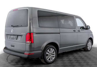 Подержанный автомобиль Volkswagen Caravelle 2020 года (5 фото)
