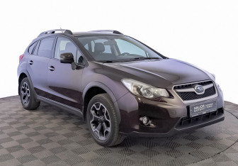 Подержанный автомобиль Subaru XV 2012 года (3 фото)