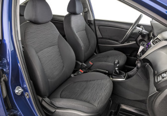 Подержанный автомобиль Hyundai Solaris Sedan 2014 года (24 фото)