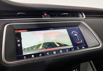 Подержанный автомобиль Land Rover Range Rover Evoque 2019 года (19 фото)