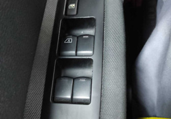 Подержанный автомобиль Nissan Qashqai 2013 года (16 фото)