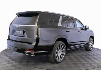 Подержанный автомобиль Cadillac Escalade Suv 2022 года (5 фото)