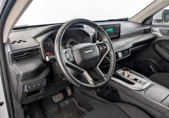 Подержанный автомобиль Haval Jolion 2022 года (16 фото)
