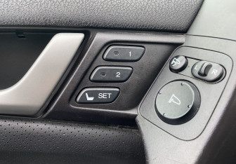 Подержанный автомобиль Honda Accord Sedan 2008 года (17 фото)