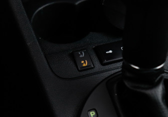 Подержанный автомобиль Skoda Fabia Hatchback 2011 года (18 фото)