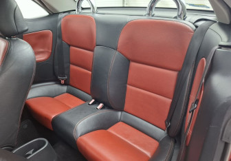 Подержанный автомобиль Peugeot 207 Convertible 2008 года (11 фото)