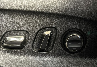 Подержанный автомобиль Exeed TXL 2022 года (15 фото)