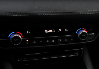 Подержанный автомобиль Mazda 6 Sedan 2021 года (13 фото)