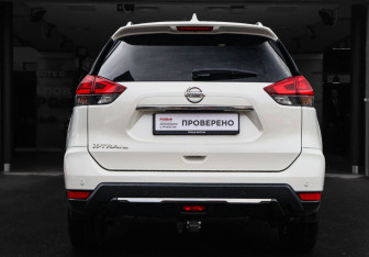 Подержанный автомобиль Nissan X-Trail 2021 года (5 фото)