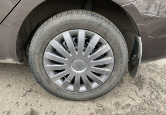 Подержанный автомобиль LADA (ВАЗ) Vesta Wagon 2020 года (12 фото)