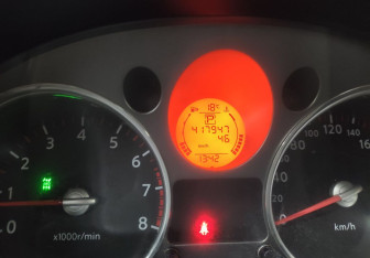Подержанный автомобиль Nissan X-Trail 2007 года (16 фото)