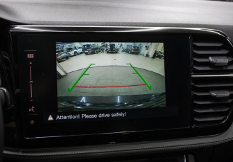 Подержанный автомобиль Jetta VS7 2023 года (19 фото)
