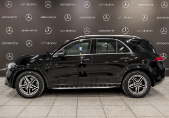 Подержанный автомобиль Mercedes-Benz GLE 2019 года (8 фото)