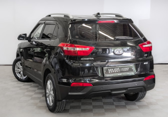 Подержанный автомобиль Hyundai Creta 2017 года (7 фото)
