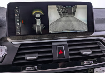 Подержанный автомобиль BMW X3 2018 года (26 фото)