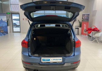 Подержанный автомобиль Volkswagen Tiguan 2012 года (6 фото)