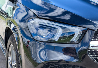 Подержанный автомобиль Mercedes-Benz GLE 2021 года (18 фото)
