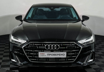 Подержанный автомобиль Audi A7 2023 года (24 фото)
