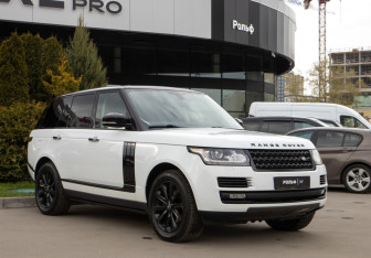 Подержанный автомобиль Land Rover Range Rover 2013 года (2 фото)