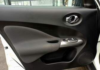 Подержанный автомобиль Nissan Juke 2018 года (17 фото)