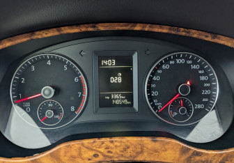 Подержанный автомобиль Volkswagen Jetta Sedan 2014 года (13 фото)