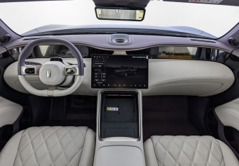 Новый Avatr 11 2025 (10 фото)