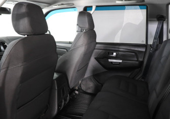 Подержанный автомобиль УАЗ Patriot 2021 года (8 фото)