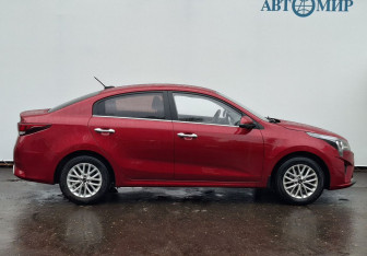 Подержанный автомобиль Kia Rio Sedan 2021 года (4 фото)