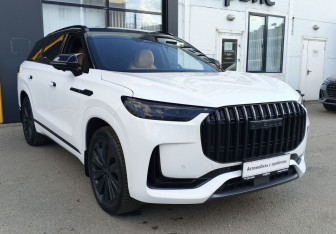 Подержанный автомобиль Jaecoo J8 2024 года (3 фото)