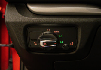 Подержанный автомобиль Audi A3 Sedan 2014 года (9 фото)