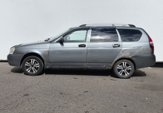 Подержанный автомобиль LADA (ВАЗ) Priora Wagon 2009 года (8 фото)