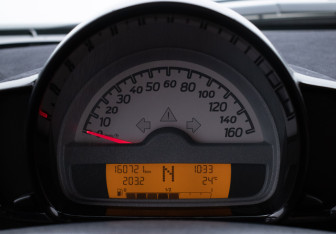 Подержанный автомобиль Smart Fortwo Hatchback 2011 года (11 фото)
