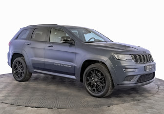 Подержанный автомобиль Jeep Grand Cherokee 2021 года (3 фото)