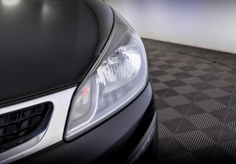 Подержанный автомобиль Kia Rio Hatchback 2018 года (17 фото)