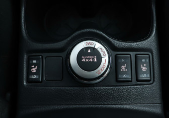 Подержанный автомобиль Nissan Qashqai 2020 года (18 фото)