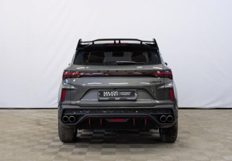 Подержанный автомобиль Geely Coolray 2024 года (6 фото)