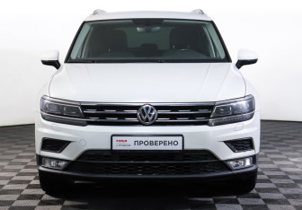Подержанный автомобиль Volkswagen Tiguan 2017 года (2 фото)