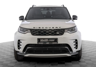 Подержанный автомобиль Land Rover Discovery 2021 года (2 фото)