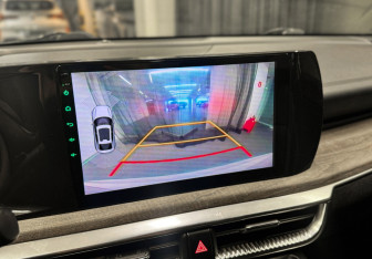 Подержанный автомобиль Kia K5 2021 года (11 фото)