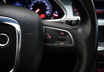 Подержанный автомобиль Audi Q7 2008 года (19 фото)