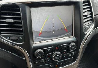 Подержанный автомобиль Jeep Grand Cherokee 2013 года (12 фото)