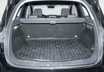 Подержанный автомобиль Ford Kuga 2012 года (22 фото)