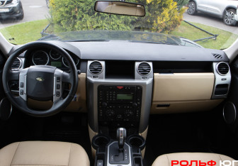 Подержанный автомобиль Land Rover Discovery 2007 года (11 фото)